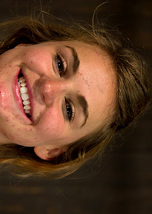 Devicebondage Chloe Camilla Payton Bell Hdphoto Redhead Shower Gif