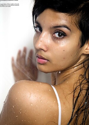 Indianbabeshanaya Shanaya Are Wet Orgy Nude
