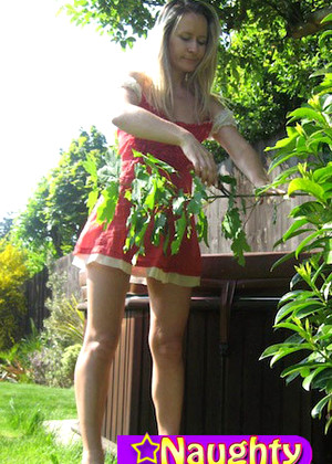 Naughtytinkerbell Naughtytinkerbell Model Digital Outdoor Xvideos