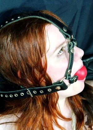 Shadowslaves Shadowslaves Model Outstanding Slave Mobi Clips