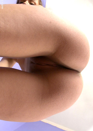 18closeup Model jpg 4