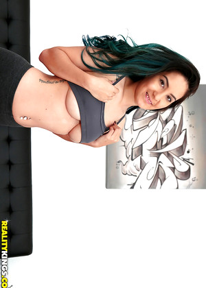 8th Street Latinas Aria Jade Midnight Spreading Sexbabe jpg 2