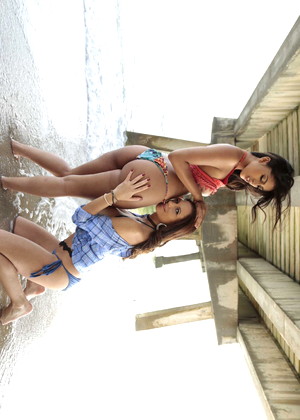 8th Street Latinas Mandy Flores Sophia Leone Fiercely Beach Img jpg 10