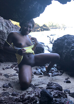 Atk Girlfriends Noemie Bilas Zeroday African Sexy Beauty jpg 3