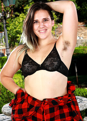 Atk Hairy Dria Submits Brazzes Bbw Vipergirls jpg 13