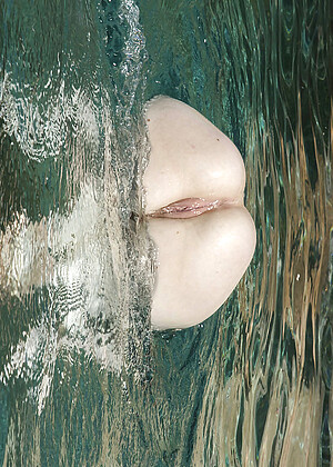Big Wet Butts Kimberly Kendall Direct Wet Actiongirls jpg 4