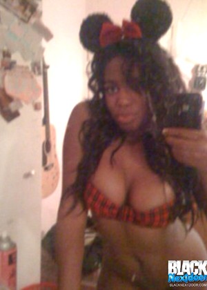 Blacknextdoor Model jpg 2