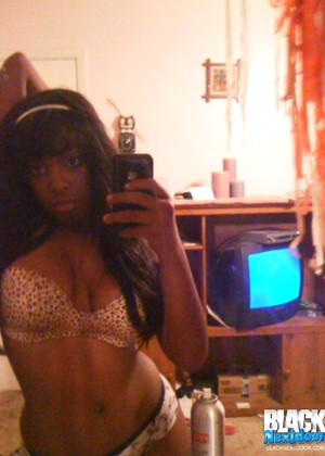 Blacknextdoor Model jpg 9