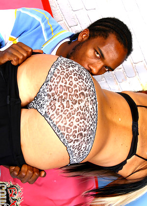 Blacks On Cougars Chennin Blanc Thousands Of Mature Pornmodel jpg 12