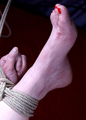 Bound Feet Boundfeet Model Lingricom Feet Littile Teen jpg 4