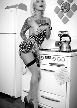 Burningangel Model jpg 4