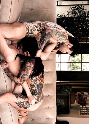 Burning Angel Joanna Angel Kenzie Reeves Vrsex Threesome Hot Video jpg 12