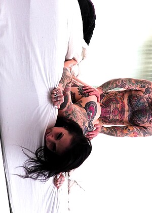 Joanna Angel Small Hands jpg 3