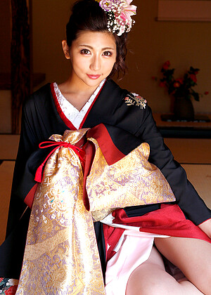Yuna Shiratori jpg 14