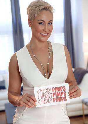 Cherry Pimps Charlotte Stokely Wifey Reality Bathroomsex jpg 1