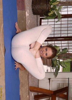 Contortionist Contortionist Model Global Blowjob Mobile Tube jpg 4