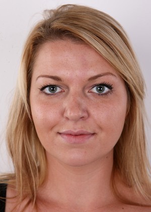 Czech Casting Czechcasting Model Summer Wife Livexxx jpg 4