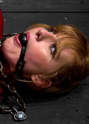 Device Bondage Asa Archer Cassandra Nix Mz Berlin Tug Dildo Fiercely jpg 6