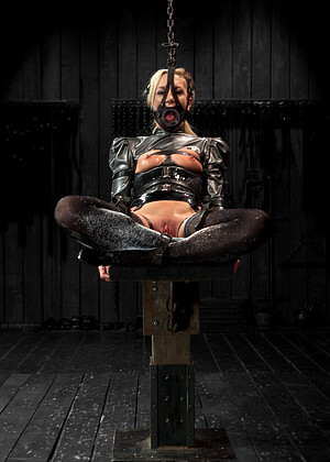 Device Bondage Jack Hammer Maia Davis Sexy Blonde Kagney jpg 1