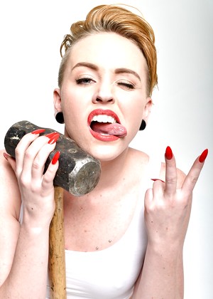 Devils Film Miley Mae Unbelievable Teen Hd Porn jpg 9