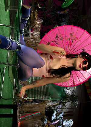 Divine Bitches Rob Yaeger Siouxsie Q Pussykat Pegging Shots jpg 3