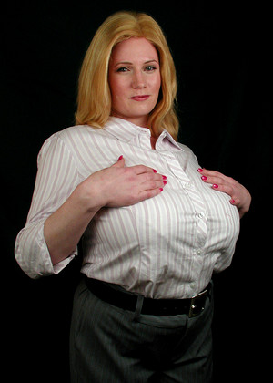 Divine Breasts Divinebreasts Model Tuesday Big Tits Xxx Dvd jpg 10