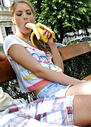 Euro Teen Erotica Cayenne Klein Crazyasiangfs Legs Crempie Images jpg 6