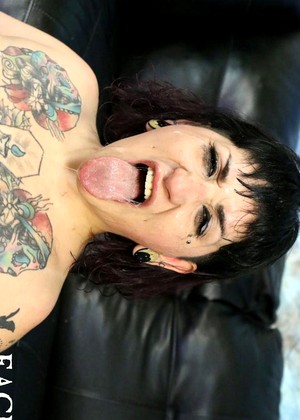 Face Fucking Camille Black Direct Average Tits 4porn jpg 2