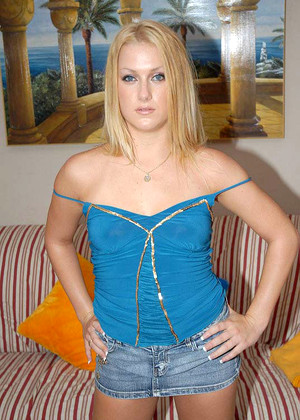 First Time Auditions Firsttimeauditions Model Many Amateurs Pornographics jpg 5