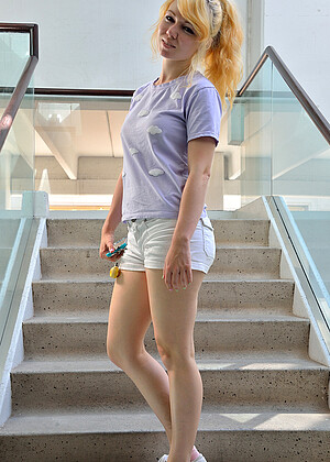 Ftv Girls Ftvgirls Model Akira Blonde Smooth Shaved jpg 4