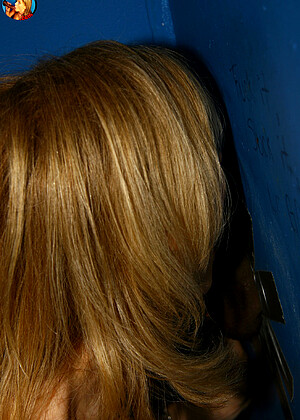 Gloryhole.com Nina Hartley Confidential Interracial Web jpg 3