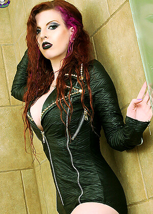 Gothic Sluts Penny Poison Brittanymoss524 Milf Mint Pussg jpg 2