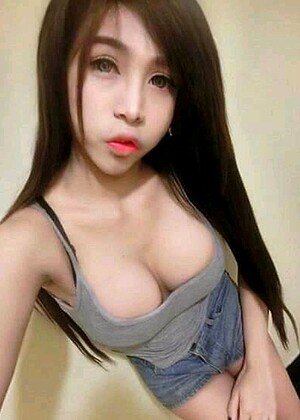 Helloladyboy Model jpg 2