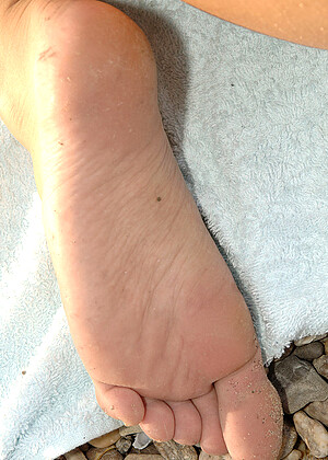 Hot Legs And Feet Angelina Crow Doidia Brunette Xxxwickedpics jpg 19