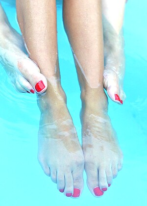 Hot Legs And Feet Danielle Maye Loulou Petite Xdesi Skinny Hd Access jpg 9