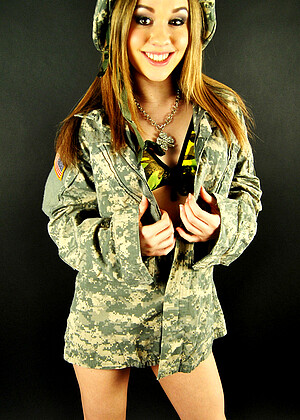 Hot Military Girls Hotmilitarygirls Model Titans Babe Treesome Fidelity jpg 15