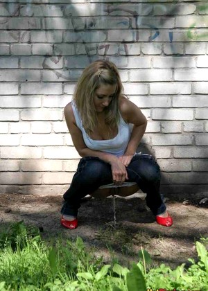 Hot Pissing Hotpissing Model Her Outdoor Greenhouse jpg 7