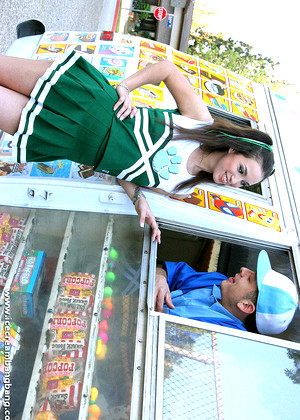 Icecreambangbang Model jpg 16