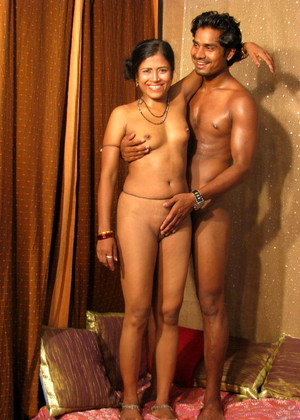  tag pichunter  Hot Indian Babes pornpics (1)
