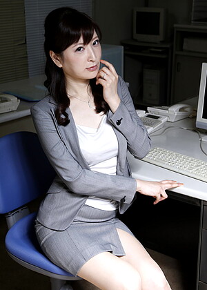 Japan Hdv Noeru Mitsushima Brazzas Office Swix jpg 3