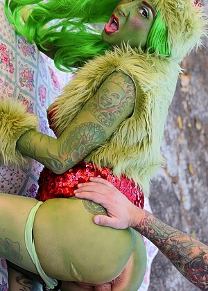 Joanna Angel Small Hands jpg 14