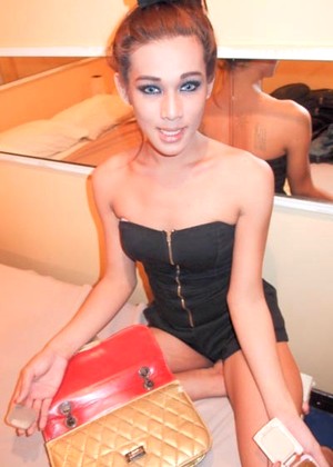 Ladyboys Fucked Bareback Ladyboysfuckedbareback Model Deluxe Ladyboys Woman jpg 12