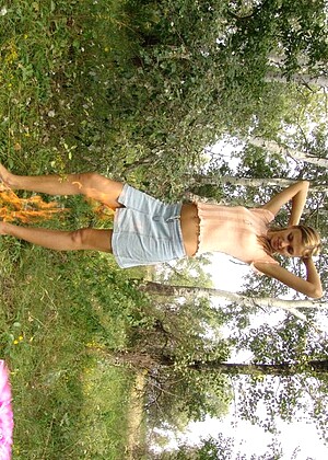 Laura Loves Katrina Lauraloveskatrina Model Dientot Skirt Cu jpg 9