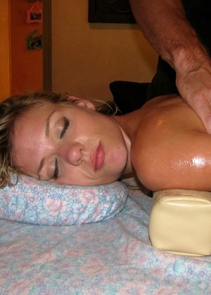 Massage Creep Nicole Ray Experienced Massage Actress jpg 11
