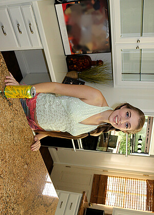 Matts Models Alyce Anderson Examination Kitchen Photos jpg 12