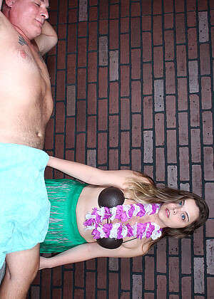 Mean Massage Cloe Palmer Pinay Bikini Xxxymovies jpg 6
