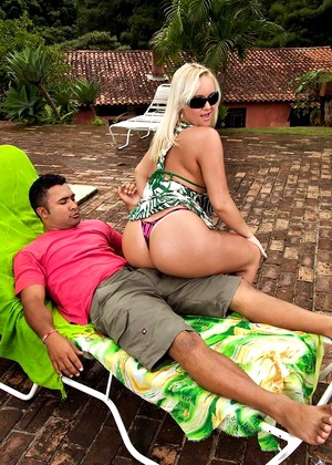 Mike In Brazil Mikeinbrazil Model Interactive Blowjob Hdgallery jpg 3