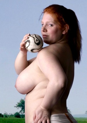 Naturebreasts Model jpg 8