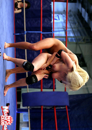 Nude Fight Club Lee Lexxus Nikky Thorne Ok Grappling Wifi Photos jpg 9