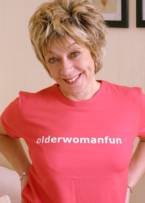 Older Woman Fun Olderwomanfun Model Unblocked British Hd Mobile jpg 7